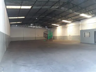 Galpão/Depósito/Armazém para alugar, 640m² no Campina Verde, Contagem