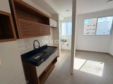 Apartamento com 2 Quartos para alugar, 44m² no Morada de Laranjeiras, Serra
