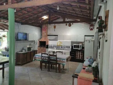 Fazenda/Sítio com 5 Quartos à venda, 400m² no Freitas, São José dos Campos