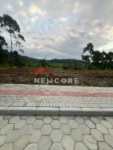 Lote/Terreno à venda, 300m² no Santa Lidia, Penha
