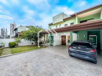 Casa com 4 Quartos à venda, 230m² no Fazenda, Itajaí