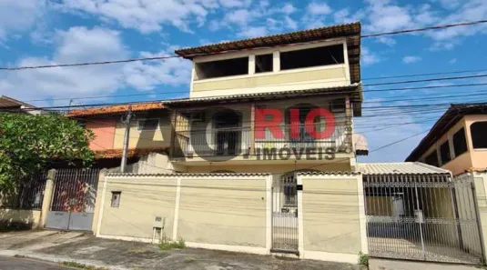 Casa com 4 Quartos à venda, 602m² no Jardim Sulacap, Rio de Janeiro