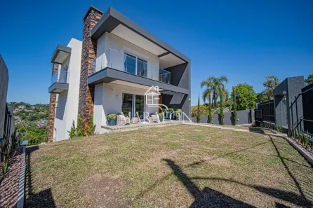 Casa com 3 Quartos à venda, 420m² no Vale das Colinas, Gramado
