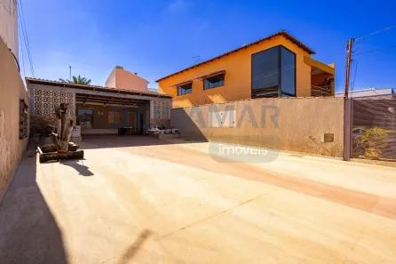 Casa com 4 Quartos à venda, 233m² no Taguatinga Sul, Brasília
