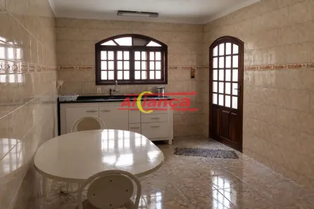 Sobrado com 1 Quarto à venda, 100m² no Jardim Presidente Dutra, Guarulhos