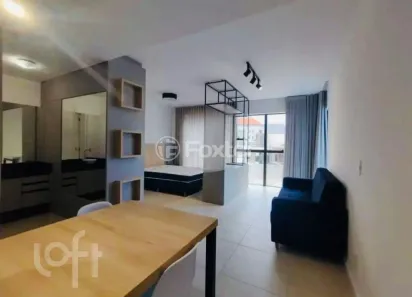 Kitnet com 1 Quarto à venda, 60m² no Coqueiros, Florianópolis