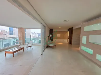 Apartamento com 3 Quartos para alugar, 162m² no Itaim Bibi, São Paulo