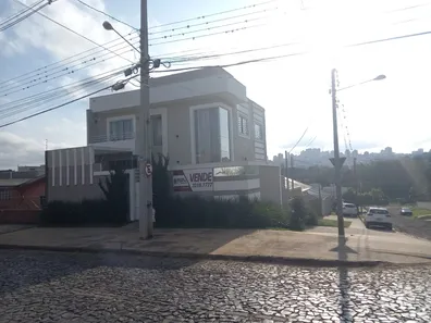 Casa com 3 Quartos à venda, 267m² no Olarias, Ponta Grossa