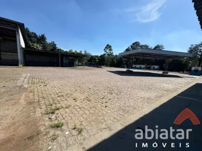 Galpão/Depósito/Armazém para alugar, 1000m² no Tingidor, Embu das Artes