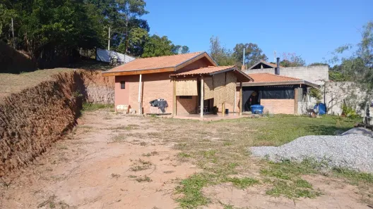 Fazenda/Sítio com 1 Quarto à venda, 1960m² no Barreiro, Taubaté