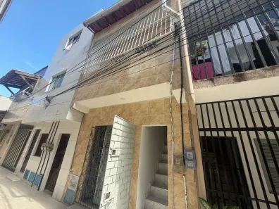 Casa com 2 Quartos para alugar, 50m² no Centro, Fortaleza