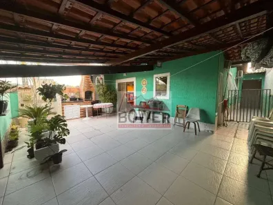 Casa de Condomínio com 2 Quartos à venda, 110m² no Arsenal, São Gonçalo