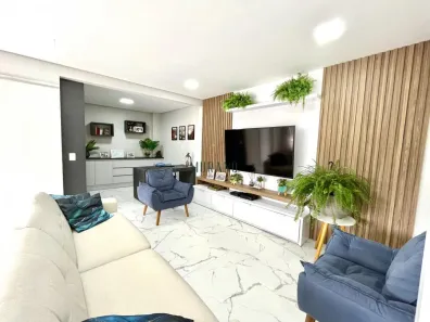 Casa com 4 Quartos à venda, 200m² no Saguaçu, Joinville