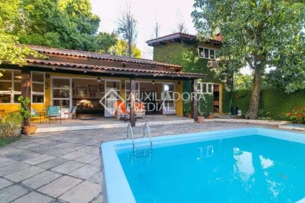 Casa com 3 Quartos à venda, 500m² no Tristeza, Porto Alegre