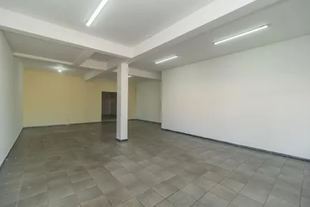 Ponto Comercial com 1 Quarto para alugar, 76m² no Cidade Industrial, Curitiba