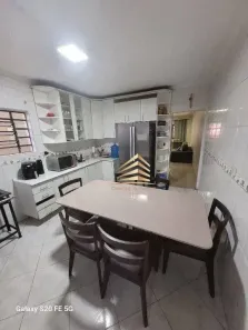 Sobrado com 3 Quartos à venda, 197m² no Vila das Palmeiras, Guarulhos