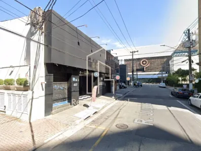 Galpão/Depósito/Armazém à venda, 600m² no Indianópolis, São Paulo