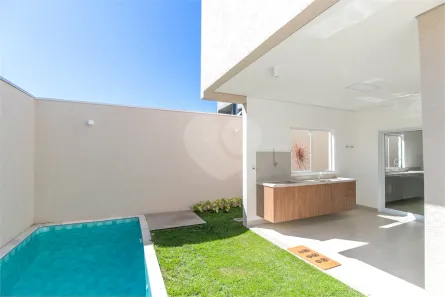 Sobrado com 3 Quartos à venda, 172m² no Vila Petrópolis, Atibaia