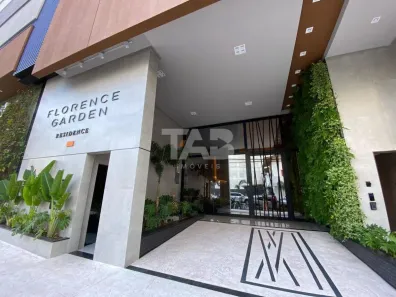 Apartamento com 3 Quartos para alugar, 135m² no Centro, Balneário Camboriú