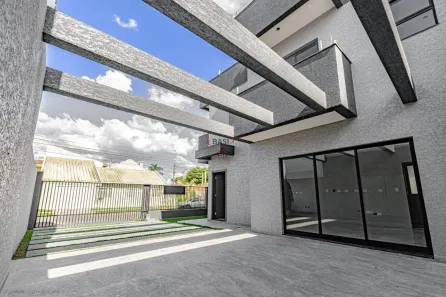 Sobrado com 3 Quartos à venda, 143m² no Afonso Pena, São José dos Pinhais