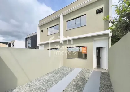 Sobrado com 2 Quartos à venda, 80m² no Santa Regina, Itajaí