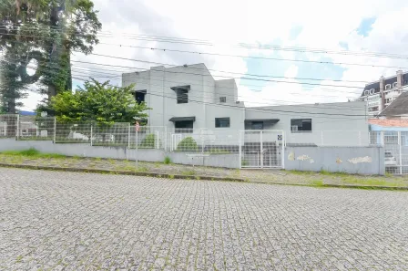 Lote/Terreno à venda, 695m² no Centro, Curitiba