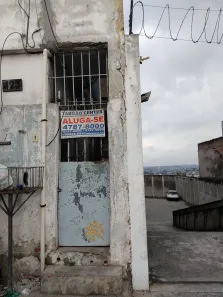 Casa com 1 Quarto para alugar, 30m² no Parque Pinheiros, Taboão da Serra