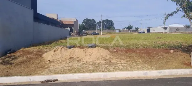 Lote/Terreno à venda, 250m² no Residencial Samambaia, São Carlos