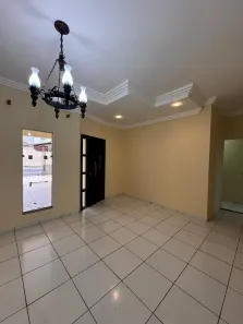 Casa de Condomínio com 4 Quartos para alugar, 300m² no Jardim Itália, Cuiabá
