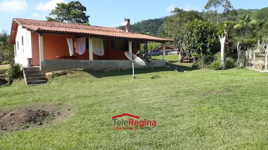 Fazenda/Sítio com 2 Quartos à venda, 120m² no Chácara Ipês, Caçapava