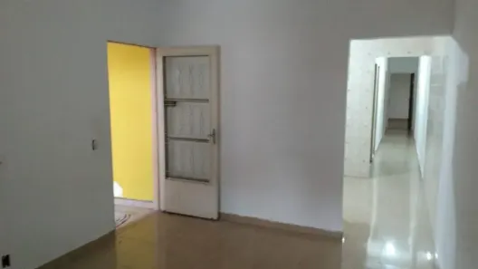 Casa com 3 Quartos à venda, 157m² no Jardim São Judas Tadeu, São José dos Campos
