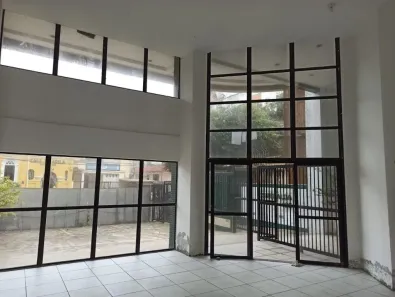 Ponto Comercial para alugar, 396m² no Garcia, Salvador