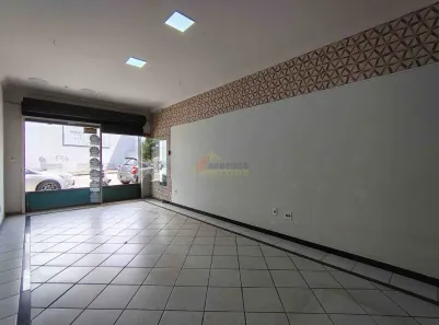 Ponto Comercial para alugar, 30m² no Santa Clara, Divinópolis