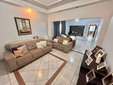 Casa com 4 Quartos à venda, 298m² no Jardim Itamaraty, Lençóis Paulista