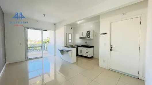 Apartamento com 2 Quartos para alugar, 74m² no Itacorubi, Florianópolis