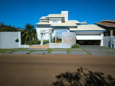 Sobrado com 3 Quartos à venda, 270m² no , Santa Tereza do Oeste