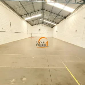 Galpão/Depósito/Armazém para alugar, 300m² no Jardim Imperial, Atibaia