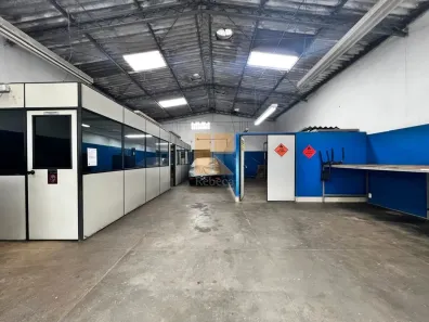 Galpão/Depósito/Armazém para alugar, 168m² no Bom Retiro, São Paulo