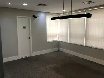 Sala Comercial para alugar, 160m² no Pinheiros, São Paulo