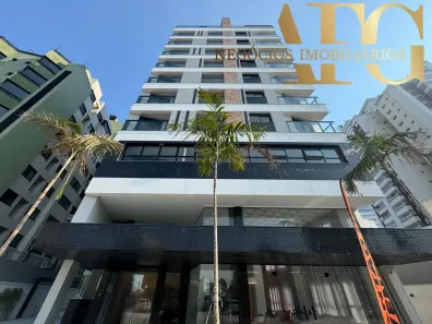 Apartamento com 2 Quartos à venda, 75m² no Balneário, Florianópolis