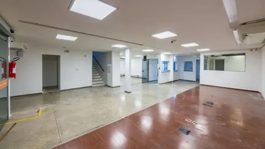 Ponto Comercial à venda, 1012m² no Setor Bueno, Goiânia