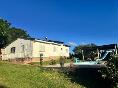 Fazenda/Sítio com 3 Quartos à venda, 1500m² no Área Rural de Águas Claras, Viamão
