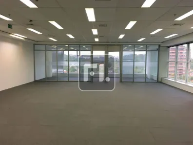 Sala Comercial para alugar, 231m² no Vila Olímpia, São Paulo