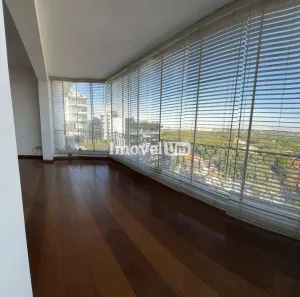 Apartamento com 2 Quartos à venda, 218m² no Vila Madalena, São Paulo