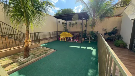 Casa com 4 Quartos à venda, 210m² no Jardim Esplanada, Presidente Prudente