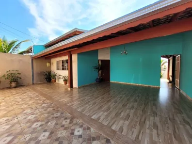 Casa com 2 Quartos para alugar, 120m² no Jardim Europa, Jaguariúna