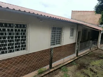 Casa com 2 Quartos para alugar, 360m² no Caiçaras, Belo Horizonte