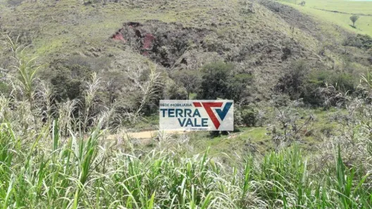 Lote/Terreno à venda, 25159m² no Silveiras, Silveiras
