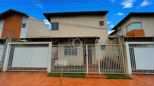 Sobrado com 3 Quartos à venda, 120m² no Vila Margarida, Campo Grande