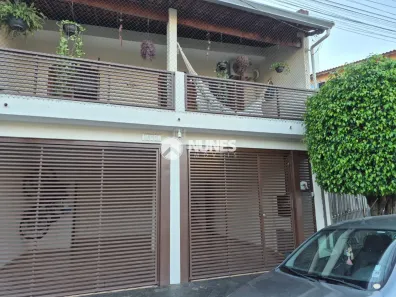 Sobrado com 2 Quartos à venda, 156m² no Parque Santa Teresa, Carapicuíba